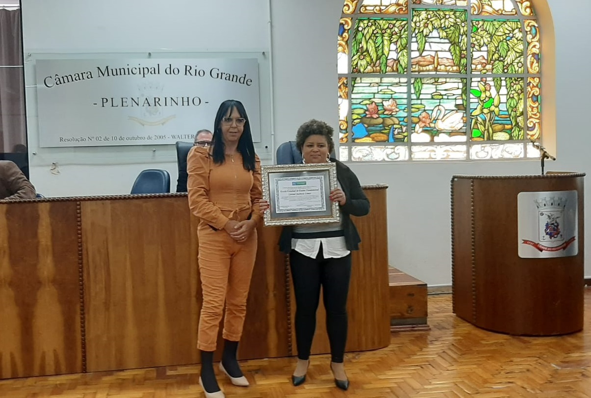 Câmara Municipal realiza Sessão especial pelos 60 anos da Escola Escola Estadual Ensino Fundamental Coronel Juvêncio Lemos