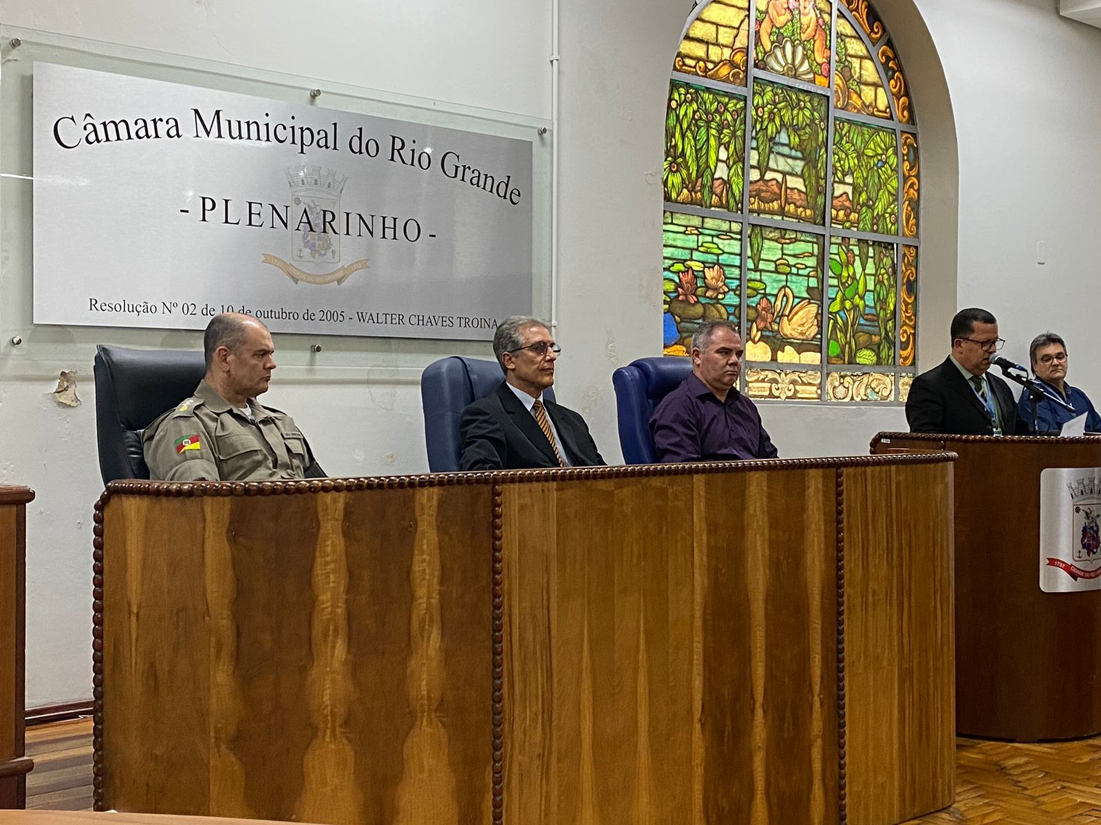 Policiais Militares de Rio Grande recebem homenagem na Câmara de Vereadores